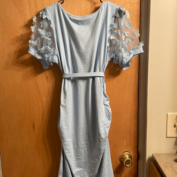 Light Blue Maternity Dress with Floral Mesh Sleeves – Size Medium - Picture 3 of 6